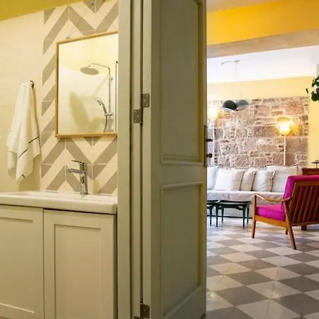 Merkezde Bahce Kullanimli * Ayvalı