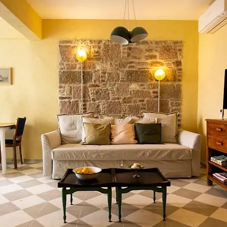 Merkezde Bahce Kullanimli Айвалык