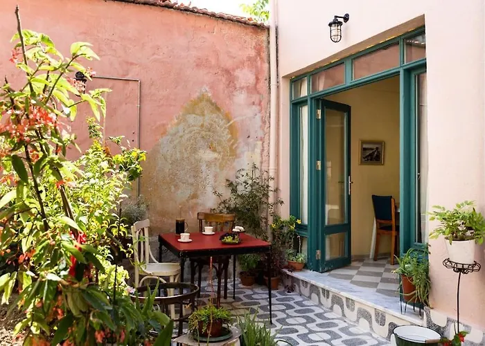 Merkezde Bahce Kullanimli Apartament